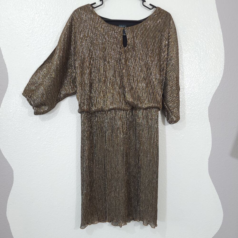 Gabby Skye Dress Womens 10 Metallic Sparkle Dolman Sleeves Party Stretch Gold